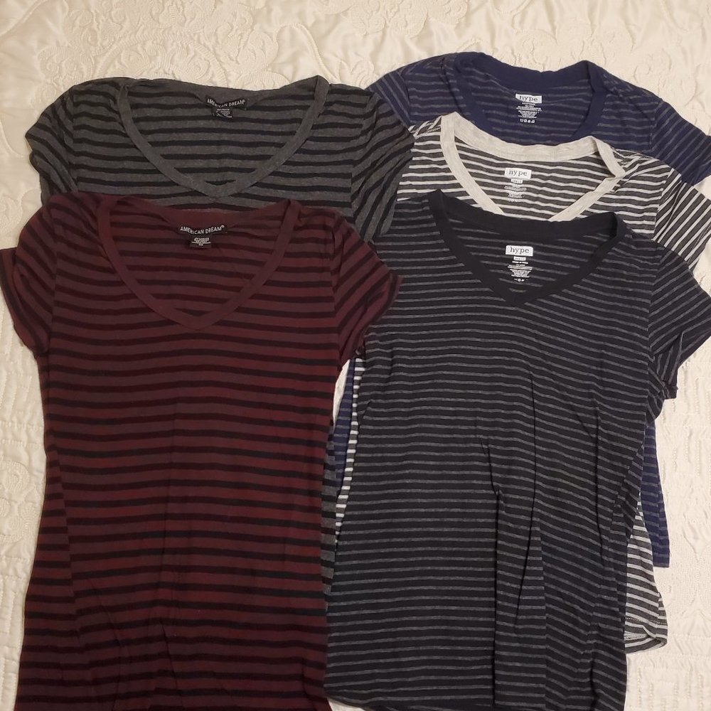 5 Striped V Neck T-Shirts XS & S